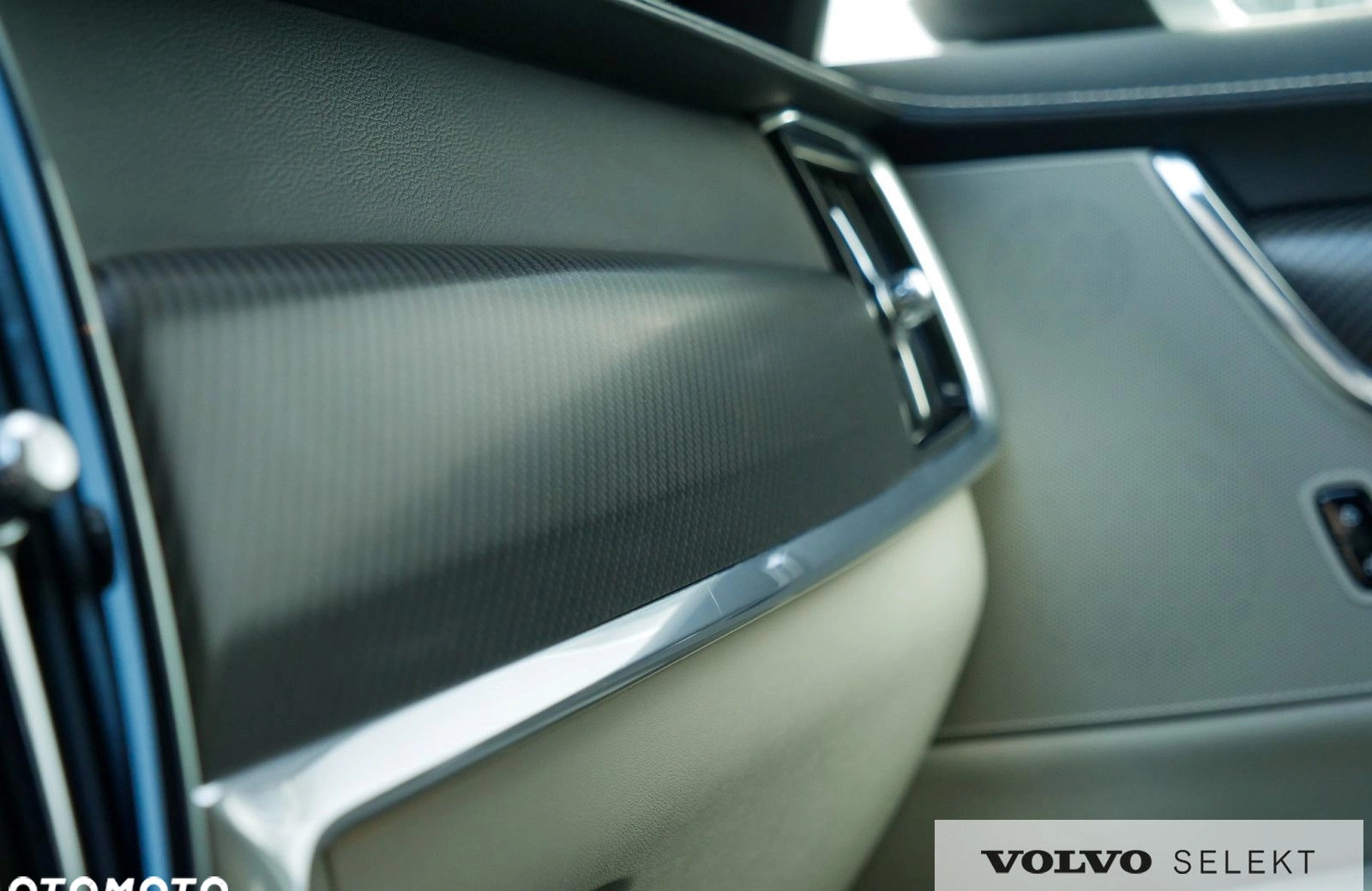 Volvo V90 Cross Country cena 152900 przebieg: 131120, rok produkcji 2018 z Gąbin małe 781